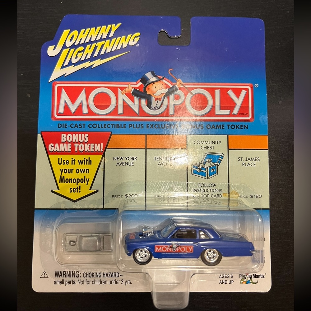Johnny Lightning Monopoly Car. Park Place Pontiac Tempest